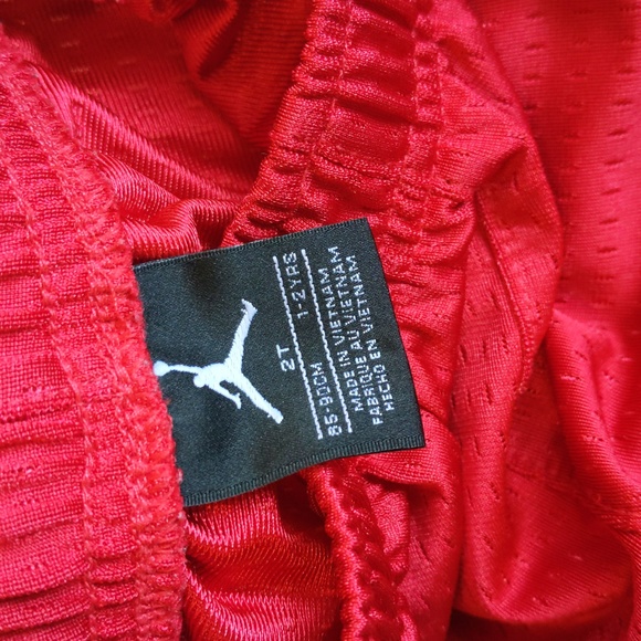 jordan red athletic shorts 2T toddler boys - Picture 4 of 5